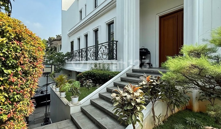 FOR SALE SENOPATI AREA KEBAYORAN BARU LUXURIOUS MODERN CLASSIC DEKAT GUNAWARMAN SENOPATI RAYA SCBD SIAP HUNI