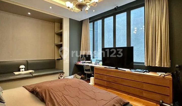 Dijual Rumah Mewah Kebayoran Baru Lokasi Strategis Rindang Depan Taman Row Jalan Lebar Lokasi Deket ke Blok M Dharmawangsa Brawijaya Prapanca 2