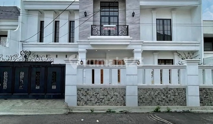 FOR SALE KEBAYORAN BARU GANDARIA BRAND NEW HOUSE SIAP HUNI