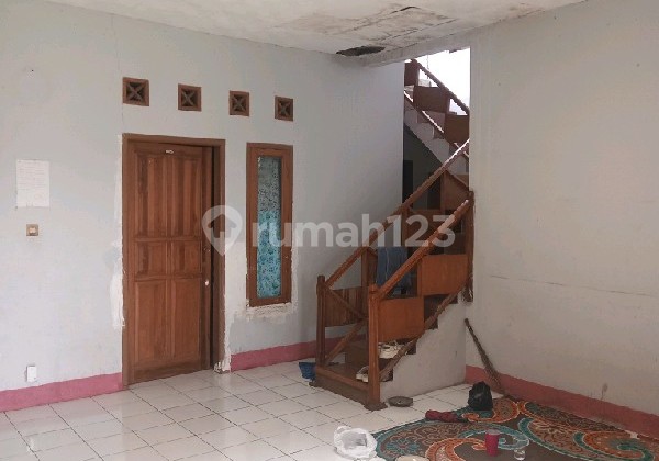 Ready-to-Occupy House Suitable for Boarding, Dago Wing, Dago Corner, Bandung City Ref.05043