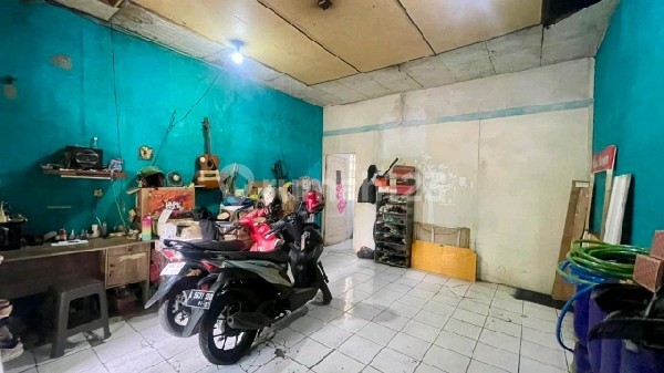 Shop House 77 M2 Including Land in Central Cimahi, Setiamanah Ref.05315
