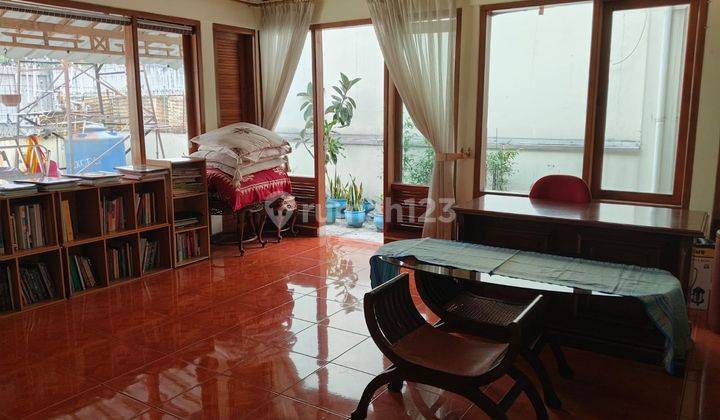 Dijual Rumah 2lt Furnished Di Komplek Sayap Dago Bandung 1