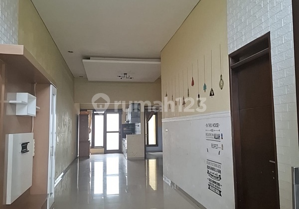 Ready-to-Occupy House, Cijaura Wing, Buahbatu Ref.05277