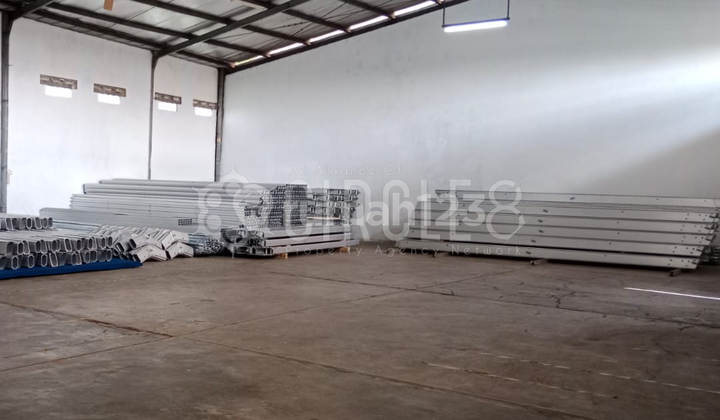 Gudang 408 m2 di Sayap Gedebage, Cisaranten Kidul Ref.04352
