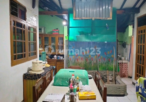 Rumah di Sayap Jalan Pesantren, Cimahi Ref.04895