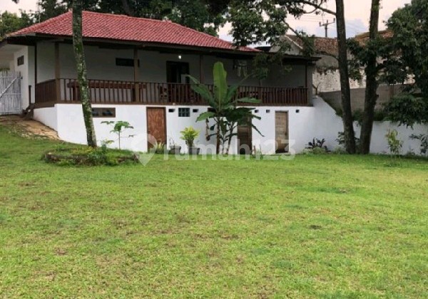 Tanah Bonus Bangunan Ex Cafe di Mainroad Kolonel Masturi, Cimahi Ref.05248