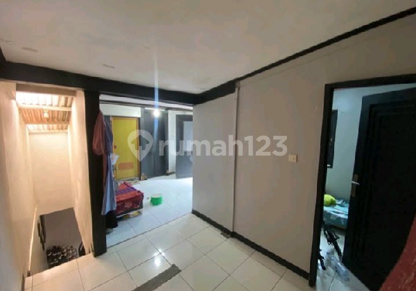 Rumah 3 Lantai Siap Huni Sayap Dago, Cisitu Indah Ref.05100 2