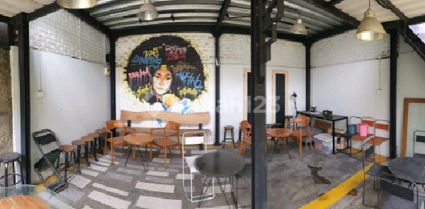 2-Story House Former Cafe for Residence and Business in Sayap Arcamanik Ref.05182 2