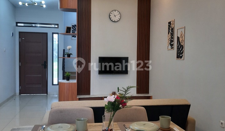 Rumah Gaya Modern & Minimalis Siap Huni 