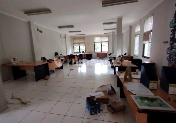 Ruko 3Lt di Gatot Subroto Bandung Ref.04644 1