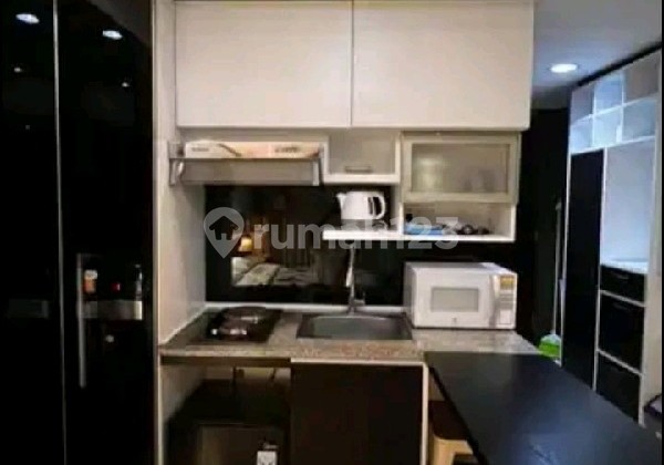 studio full furnished di Apartemen la grande Ref.04837 2