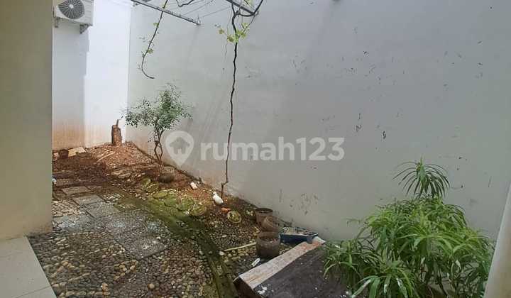 Cheap! Ready-to-Occupy House in Gandaria Asri Complex, Jagakarsa, South Jakarta 2