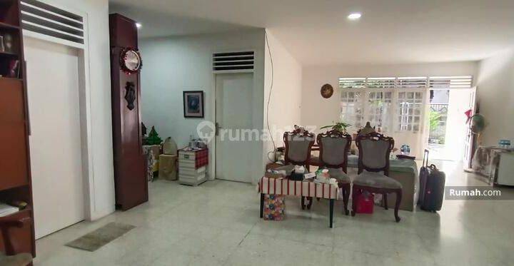 Rumah masih layak huni Jl. H nawi Radio dalam kebayoran Baru Jakarta Selatan 2