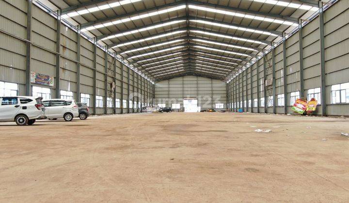 Gudang Logistik siap pakai Rest Area Tol Jakarta - cikampek Tambun Selatan, Bekasi Jawa Barat 1