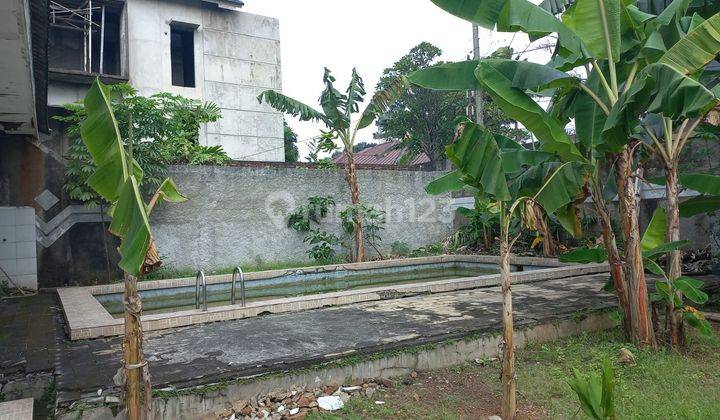 Rumah tua hitung tanah dekat Sekolah Prancis Jl. Melati Cilandak Jaksel 1