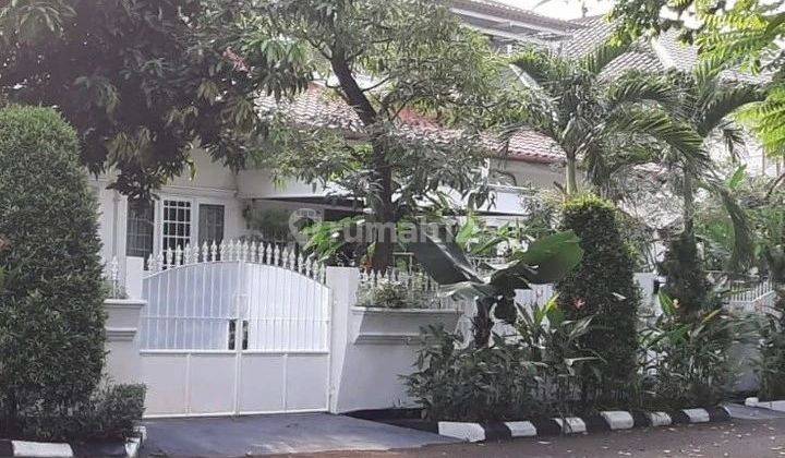 Termurah! Mendekati NJOP Rumah depan taman Villa Delima Lb. Bulus Jaksel 2