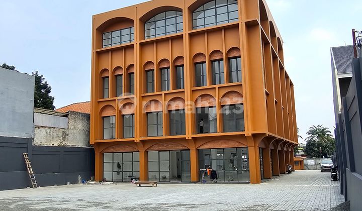 Gedung Baru Parkir 150Kendaraan Jl.harsono Ragunan ******** Jaksel