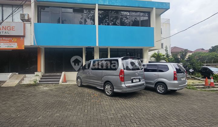 Ruko Siap Huni di Komplek Kebayoran Centre Pakubuwono Jaksel Ruko Siap Huni di Komplek Kebayoran Centre Pakubuwono Jaksel