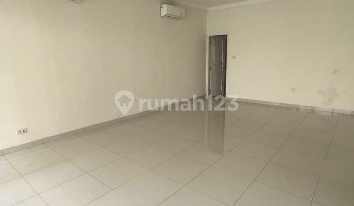 House Rent Suitable for Silent Office in Taman Radio Complex. 2