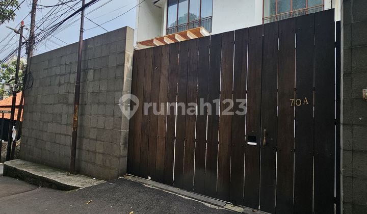 Rumah Minimalis Siap Huni Ada Pool Dekat Kemang Village H. Jian Cipete Utara Jaksel Rumah Minimalis Siap Huni Ada Pool Dekat Kemang Village H. Jian Cipete Utara Jaksel