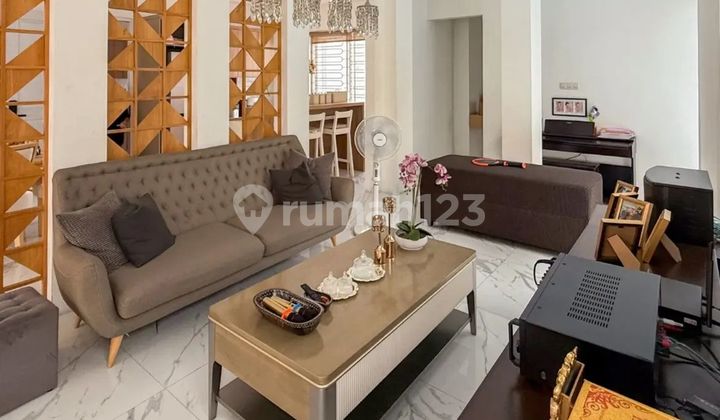 For Sale Fully Furnished Ready-to-Occupy House in Paso Jagakarsa, Jakarta