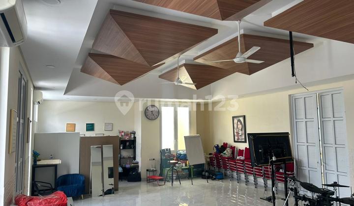 American Classic House in Taman Gandaria Complex, Kebayoran, South Jakarta 2