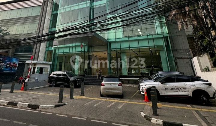 Price Drop! Ready-to-Use Office Building in Senopati, South Jakarta 1