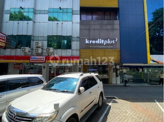 Shop House in Grand Wijaya Centre Complex, Senopati, Kebayoran, South Jakarta 2