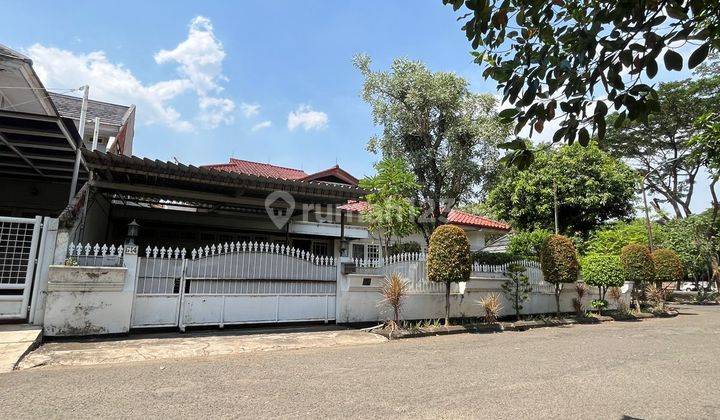 Termurah! Mendekati NJOP Rumah depan taman Villa Delima Lb. Bulus Jaksel 1