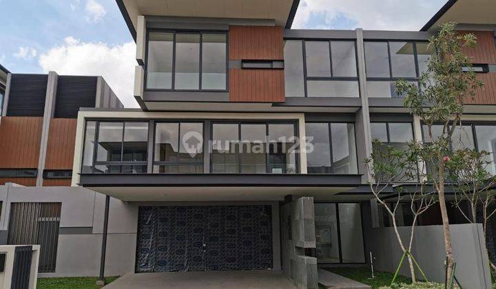 Rumah Mewah, Kawasan Paling Elite, Cluster Lyndon Nava Bsd City 1