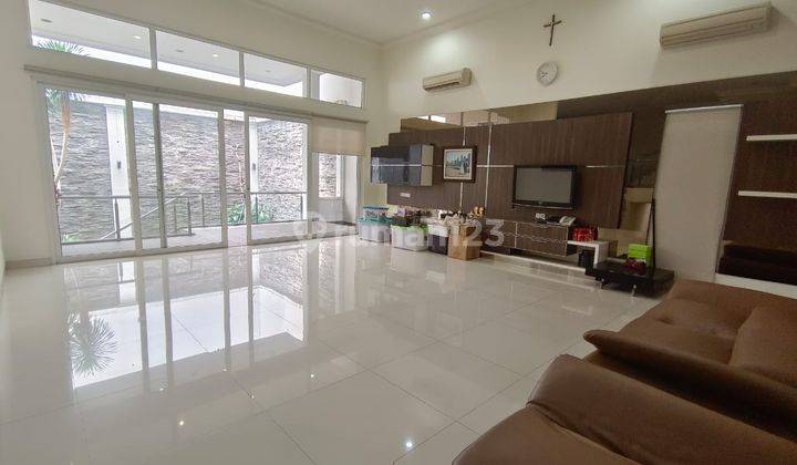 Dijual Rumah Bangunan Mandiri The Crown Summarecon Gading Serpong 2