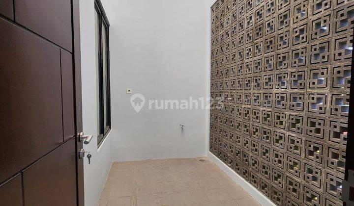 Rumah Hoek, Kavling Bangun, Cluster Illustria Eminent Bsd City 2