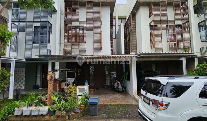 Rumah 3 Lantai, Siap Huni, Cluster Whelford Bsd City 2