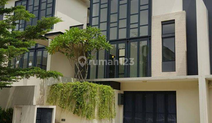 Rumah Siap Huni, Cluster Elite, Lancewood Navapark Bsd City 1