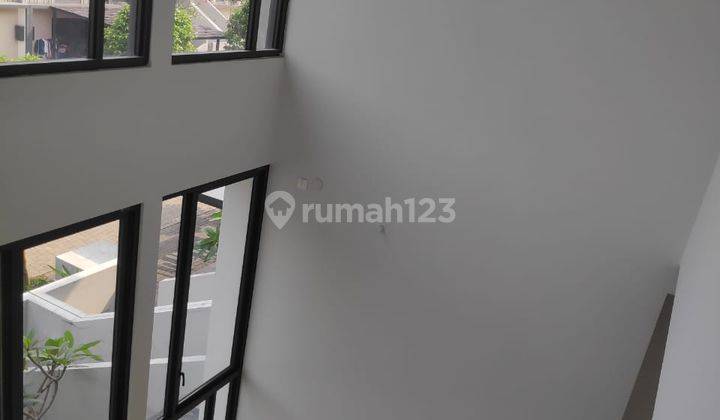 Rumah Mewah 3 Lantai Cluster Lakewood Navapark Bsd City 2