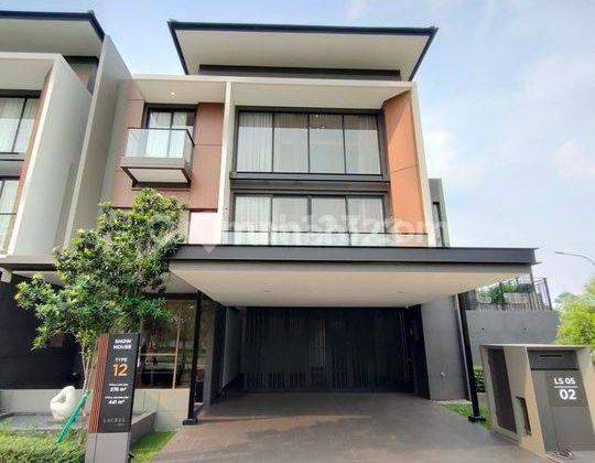 Rumah Mewah Kawasan Elit Cluster Laurel Navapark Bsd City 1