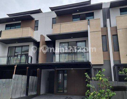 Rumah 3 Lantai Baru Siap Huni Cluster Kiyomi The Zora Bsd City 1