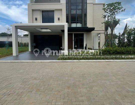 Rumah Mewah 3 Lantai Tresor Tipe Montez Ada Lift High Ceilling 1