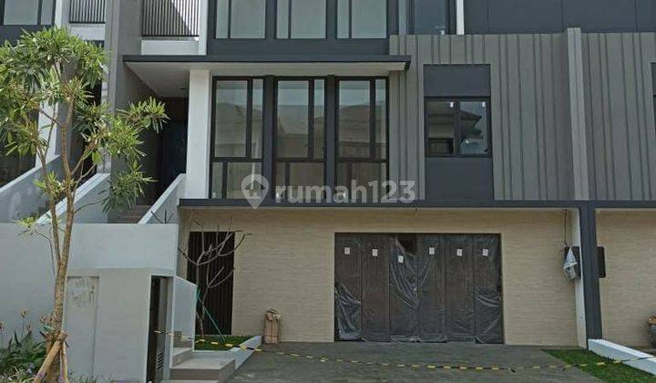 Rumah Mewah 3Lantai Siap Huni Cluster Lakewood Navapark Bsd City 1