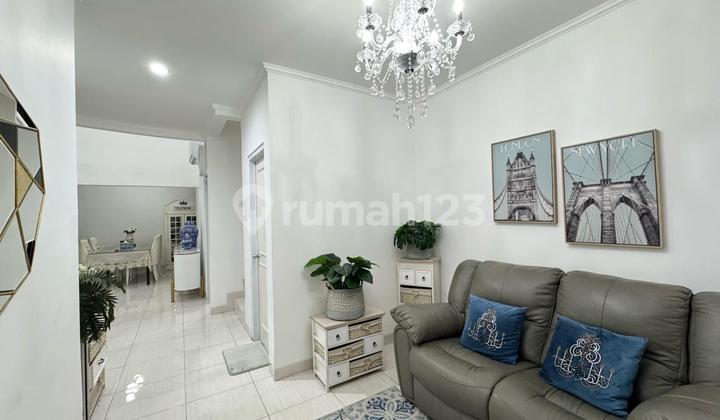 Rumah 2 Lantai Hadap Timur Sudah Renovasi Puspitaloka Bsd City 2