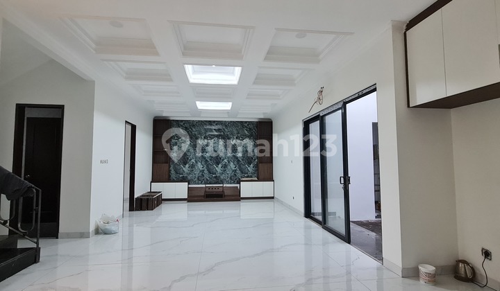 Just Completed 3-Story Luxury House in Cluster Cosmo The Icon, BSD City