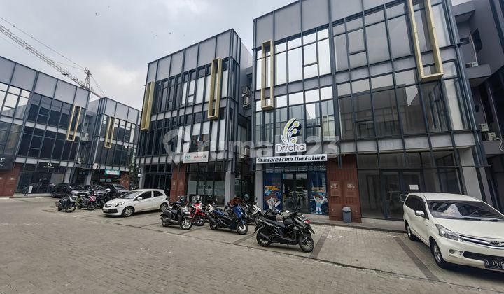 Cheapest Ready-to-Use 3-Story Shophouse TabeSpot Tabebuya Bsd City 2