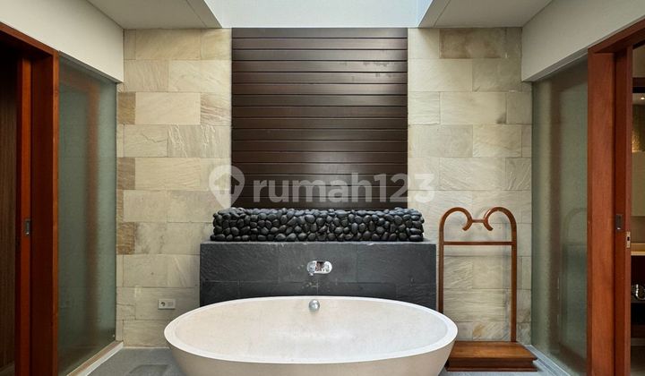 Rumah Mewah Lebar 18 Type Terbesar Cluster Heliconia De Park Bsd Rumah Mewah Lebar 18 Type Terbesar Cluster Heliconia De Park Bsd