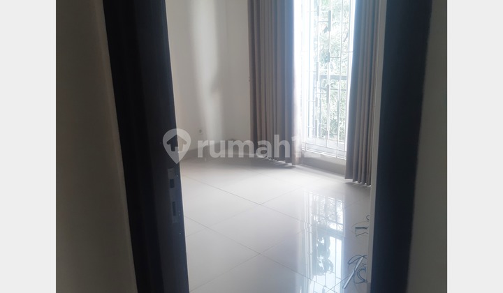 2-Story House Strategic Location Alegria Park Cluster Bsd City 2
