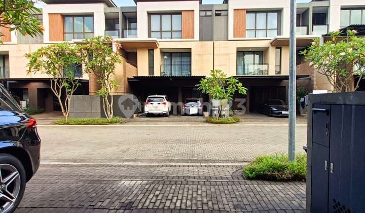 Rumah Mewah 3 Lantai Siap Huni Cluster Kimora The Zora BSD