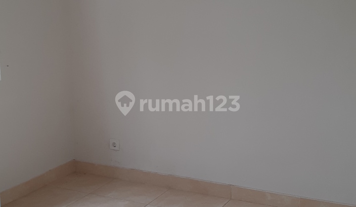 Rumah 2 Lantai Murah Cluster Hyland Greenwich Park Bsd City 2