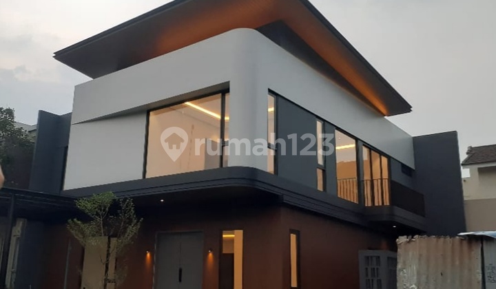 Ready-to-Occupy Independent Building House, Cosmo The Icon Cluster, BSD City 2