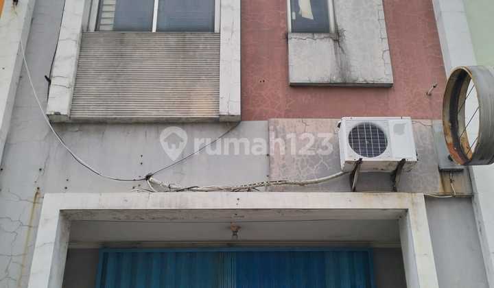 Affordable Shophouse in Pasmond Paramount Gading Serpong, Strategic Location