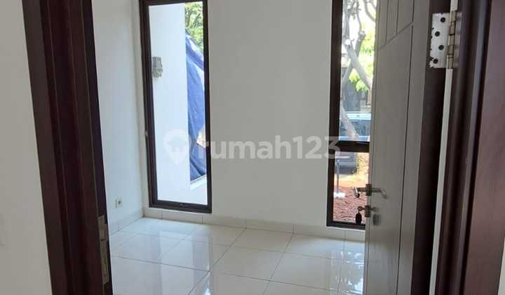 Disewakan Rumah Siap Huni kosongan Cluster Anantha Bsd City Disewakan Rumah Siap Huni kosongan Cluster Anantha Bsd City