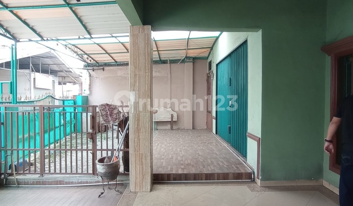 Rumah 2 Lantai Bisa Untuk Kost & Toko Di Tangerang Kota 1